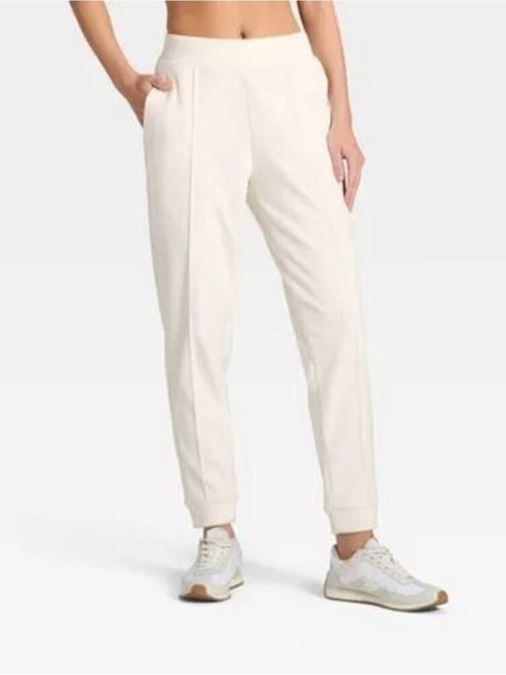 Women's Velour Ribbed High Rise Jogger
Sweatpants - All In Motion Cream
M - Picture 3 of 13